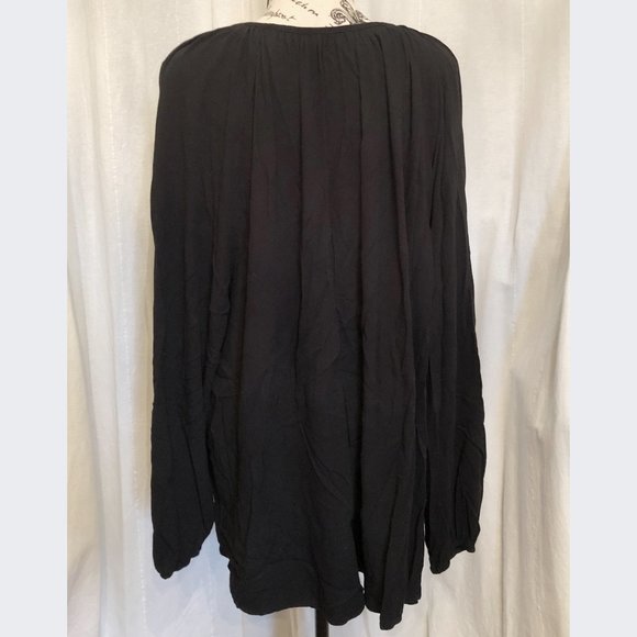 Black Long Sleeve Peasant Blouse - Picture 2 of 6